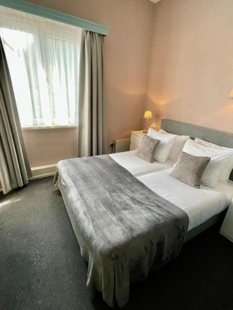 Bed and Breakfast De La Ruine Valkenburg aan de Geul Zewnętrze zdjęcie
